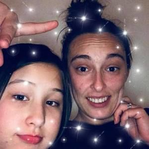 Meet your Posher, Kay